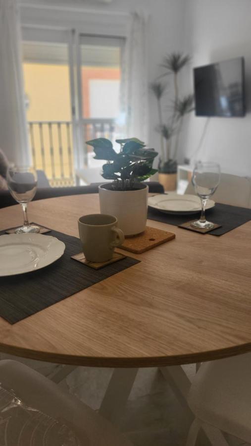 Gigantes 12 Apartment Malaga Luaran gambar